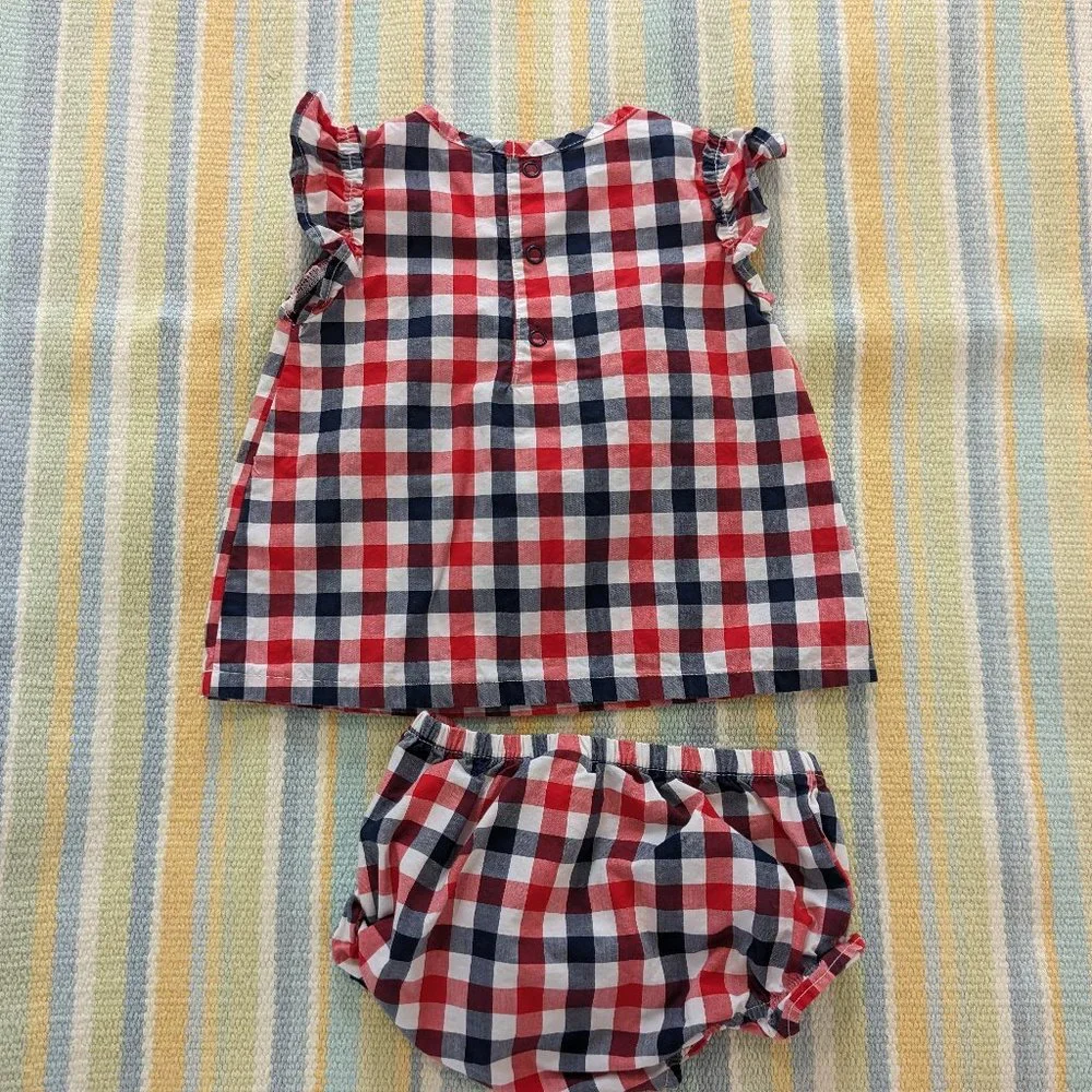 ⭐ Carter's patriotic red/white/blue outfit 12m
